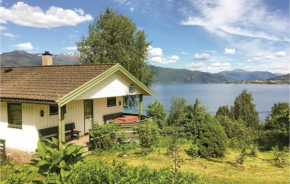 2 Bedroom Beautiful Home In Balestrand